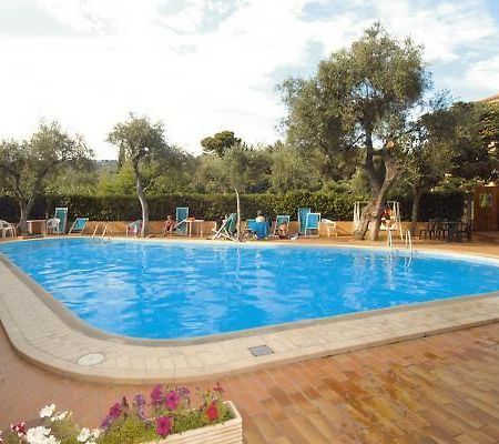 Casa Vacanze Orchidea Leilighet Diano Marina Eksteriør bilde