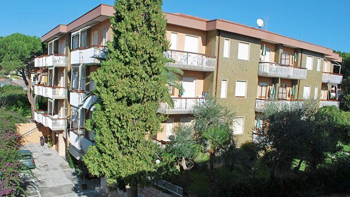 Casa Vacanze Orchidea Leilighet Diano Marina Eksteriør bilde